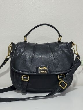 RARE Coach Madison Annabelle 2-Way Black Leather Hand/Crossbody Bag🖤💛